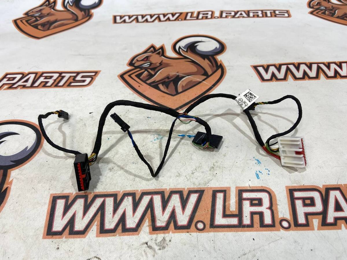 LR067008 Steering wheel wiring Range Rover Velar L560 (2018-) Used